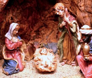 o-dia-natal-comemorado-em-25-dezembro-representa-dia-nascimento-jesus-cristo-5a3d3ff219299-300x254 O Natal dos imigrantes italianos e seus descendentes