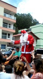 WhatsApp-Image-2019-12-04-at-19.19.16-165x300 Papai Noel do Eco em sua 4ª edição