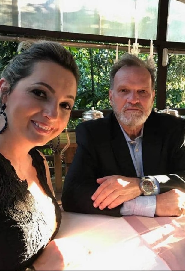 Marcela-e-seu-esposo-João-Dalcomo Sociais -  Rua do Lazer