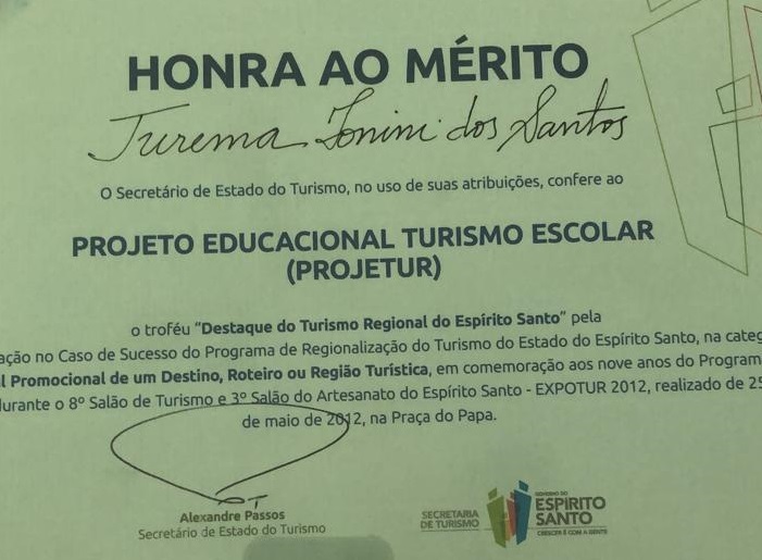 d69ffa80-c098-4f4d-a071-4f20aeb5251c Amor pelo ensino e pelo Turismo