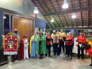 263836095_4766380566718701_8353503125155656503_n-300x225 As luzes do Natal