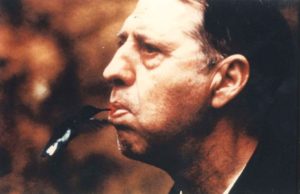 augusto_ruschi_e_o_beija-flor-300x194 Ales realiza solenidade em defesa de Augusto Ruschi