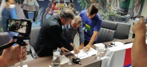 ca5f6d62-e8f0-4f5d-a329-80da5758924e-300x138 Gregório Venturim se filia ao PL e lança pré candidatura a deputado