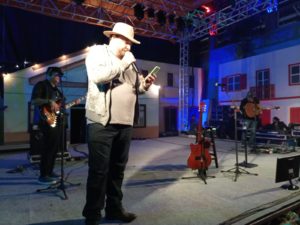 0fe71f61-0a60-49e9-a5e9-7b09b1596791-300x225 Marcello Lima comemora 10 anos de rádio