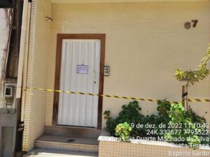 8dce8de4-31b9-4763-8837-7cabed91e259-300x225 Defesa Civil interdita 17 residências em Santa Teresa