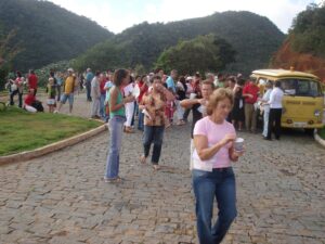 51e67435-e08b-40ea-b138-1951d03e1a77-300x225 Santa Teresa vive a 12ª Caminhada de São Marcos neste domingo