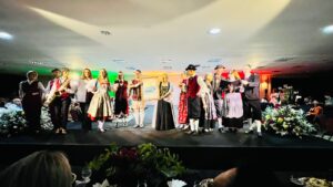 d1b0bff1-804a-49fb-9f95-643548de72b0-300x169 Começa a Festa do Imigrante: Saiba quem é a nova garota Ítalo Teresense