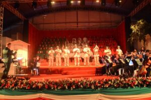 maior_nURWZTCdo0gmY7-VlxJmEsXdlAz9FJa9-300x199 Musical  “Un Viaggio Nella Nostra Storia II” se apresenta na sexta (16)