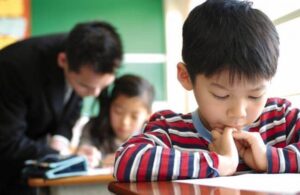 Awebic-Escolas-Japonesas-5-300x195 10 fatos sobre a educação japonesa para inspirar as escolas brasileiras