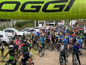 d3b6f260-7f04-46df-a271-dca23468e583-300x225 Adrenalina, beleza e raça no 2º passeio cicloturístico da terra do patrono da ecologia