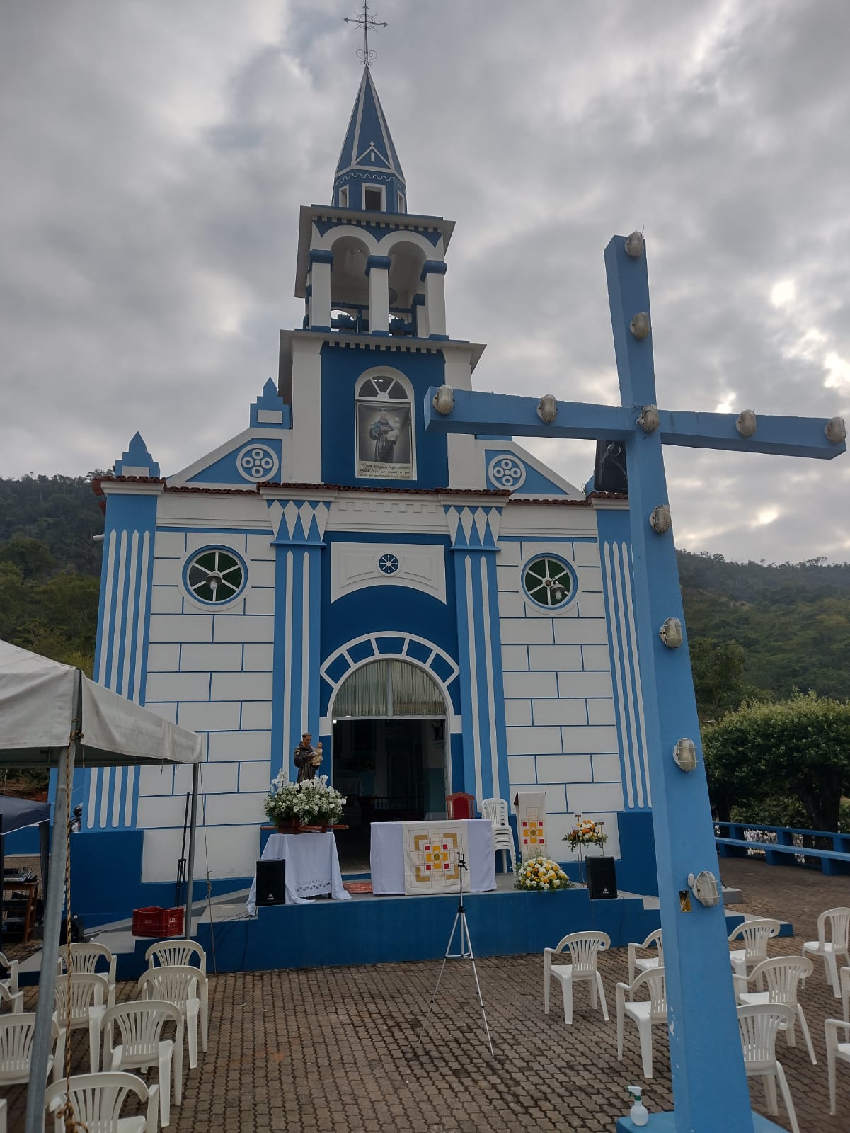 75a1f64f-c7a7-403f-b2b3-c5eb74f8a3c8 SANTO ANTÔNIO DO CANAÃ E A HERANÇA RELIGIOSA DOS IMIGRANTES POLONESES E ITALIANOS