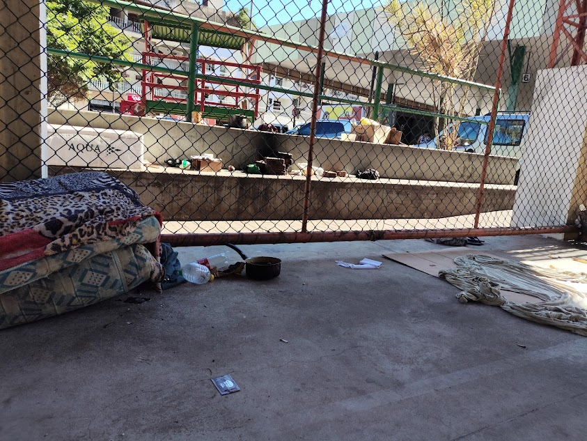 mate Moradores reclamam de invasão dos pop ruas no Centro de Santa Teresa