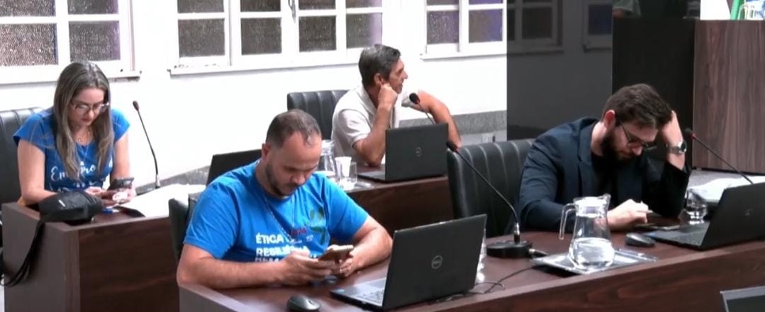 WhatsApp-Image-2024-12-18-at-18.35.17 Bastidores da Política Teresense - Transição, ano novo e posse
