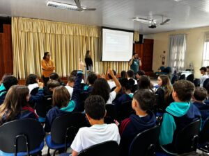 WhatsApp-Image-2026-05-05-at-11.02.22-300x225 Colégio em Santa Teresa Santa realiza ações antibullying na rotina escolar