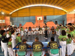 e04b1952-7a90-4a75-a1e0-f81ce8bbbb37-300x225 Capoeirista de Santa Teresa foi 3ª colocada no 2º Open AAZIZ na Serra
