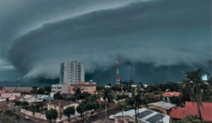 primeiro-ciclone-extratropical-do-inverno-ja-tem-data-para-atingir-o-brasil-800x467-1-300x175 Novo ciclone deverá trazer frente fria com chuvas de até 200 mm no Brasil